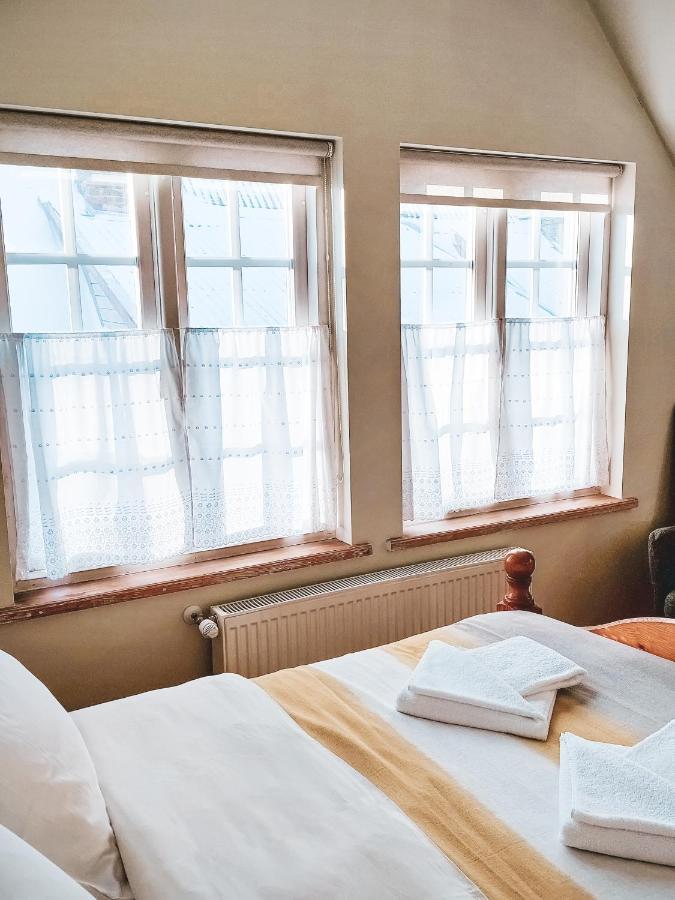 Hotel Kupfernams à Ventspils Extérieur photo